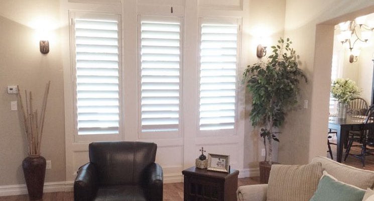 Phoenix parlor white shutters